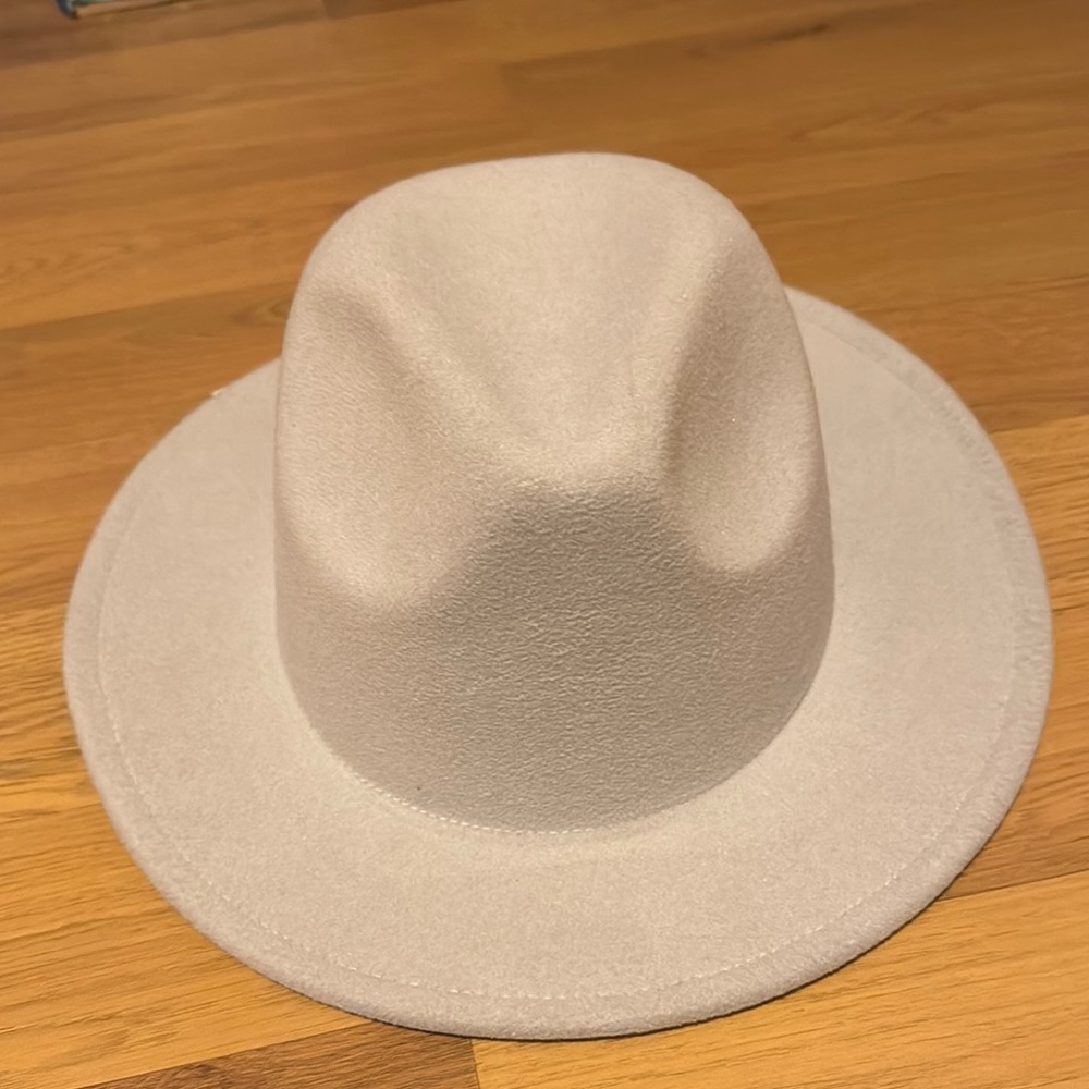 Universal Thread fedora hat  size L/XL. NWT